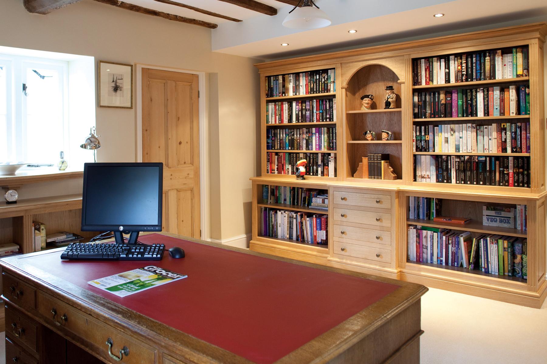 Welburn Traditional Home Office