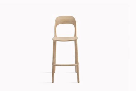 GoEs Elle Bar Chair