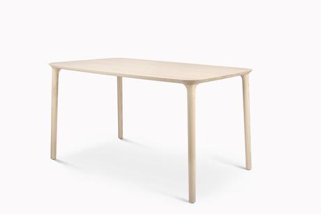 GoEs Elle Dining Table 