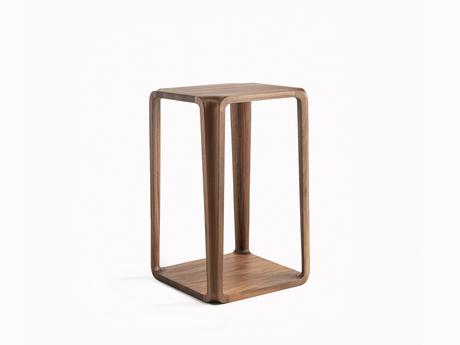 GoEs Primum Side Table