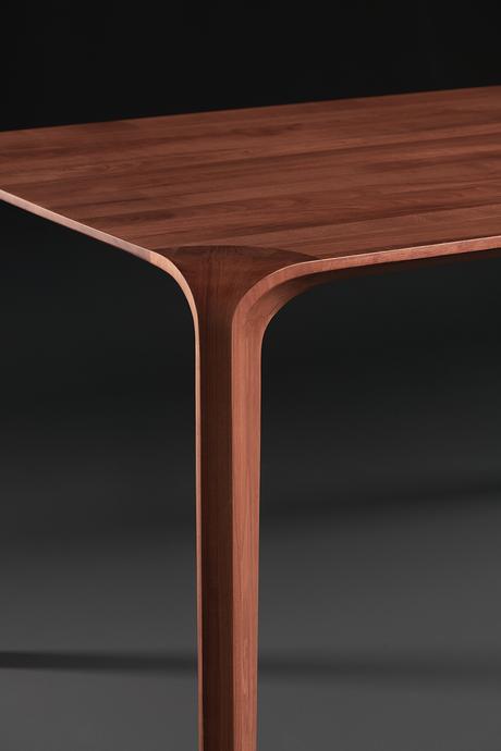 Artisan Flow Table 