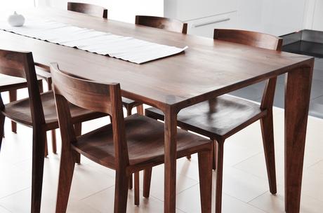 Artisan Hanny Table 