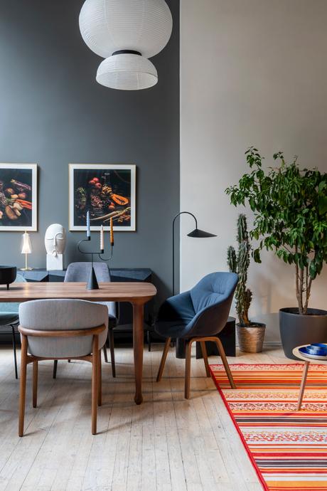 Artisan Pasha Table 