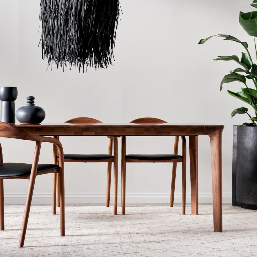 Artisan Tara Extending Table