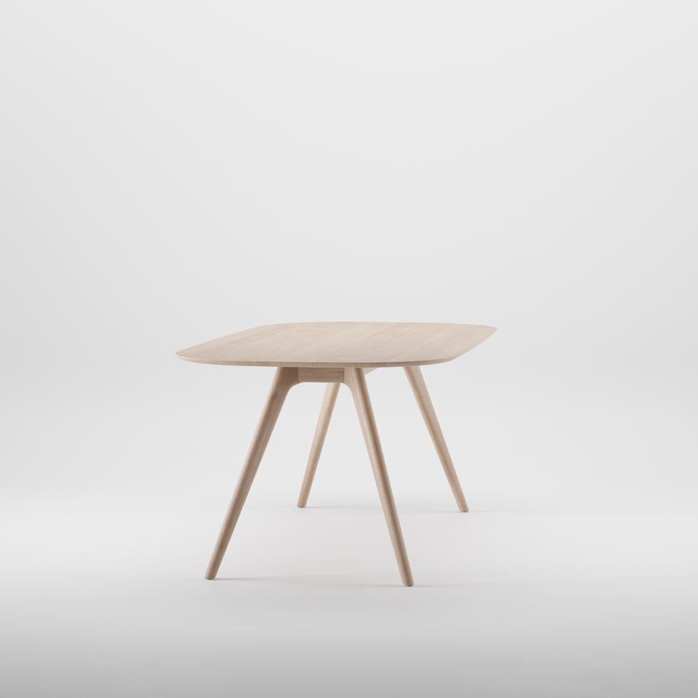 Artisan Coco Table 