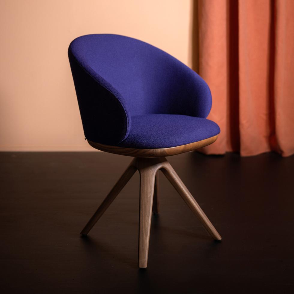 Rodam Maru Swivel Chair