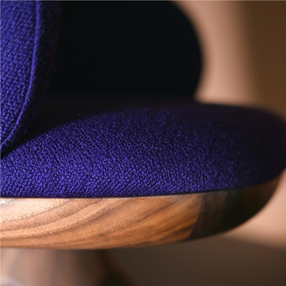 Rodam Maru Swivel Chair