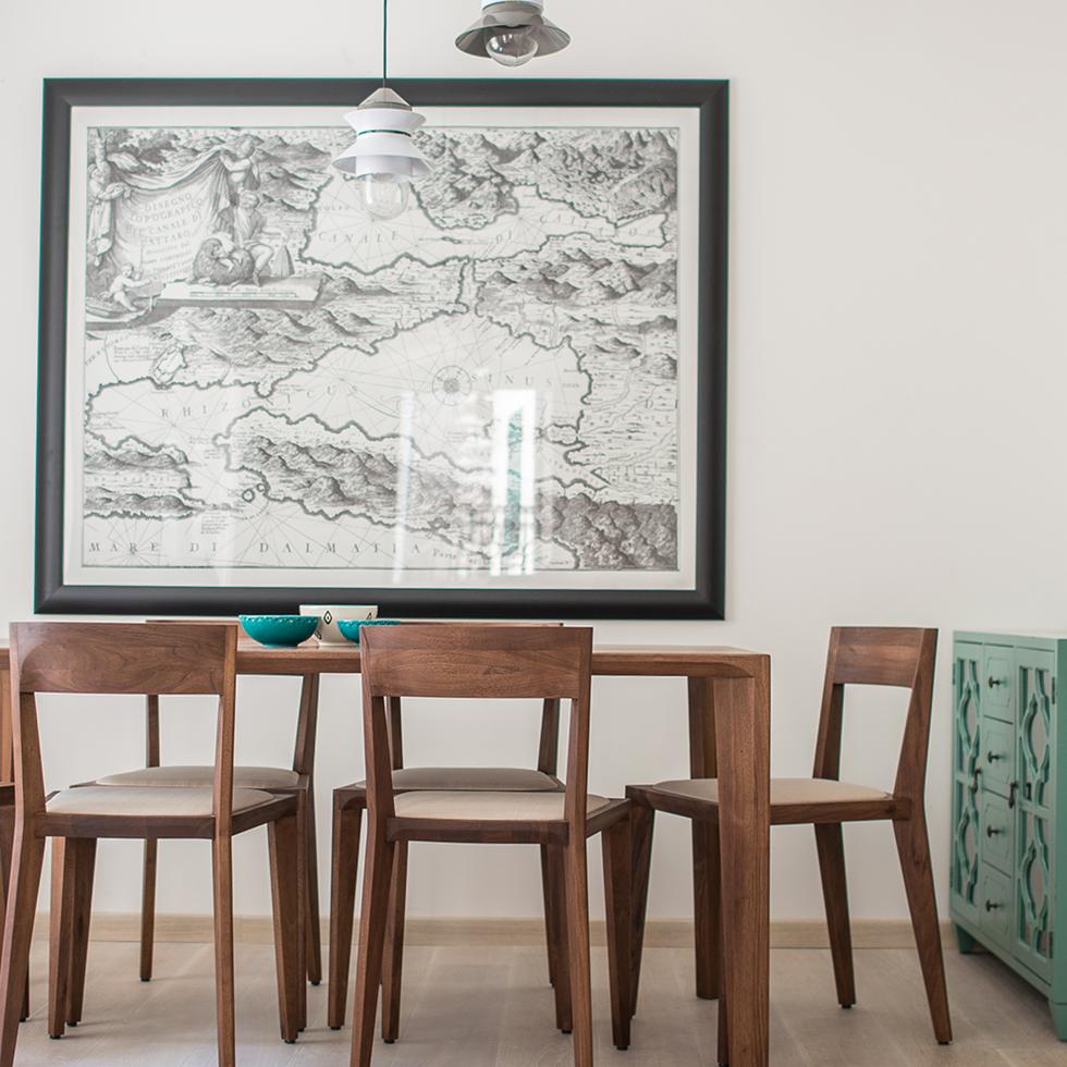 Artisan Hanny Table 