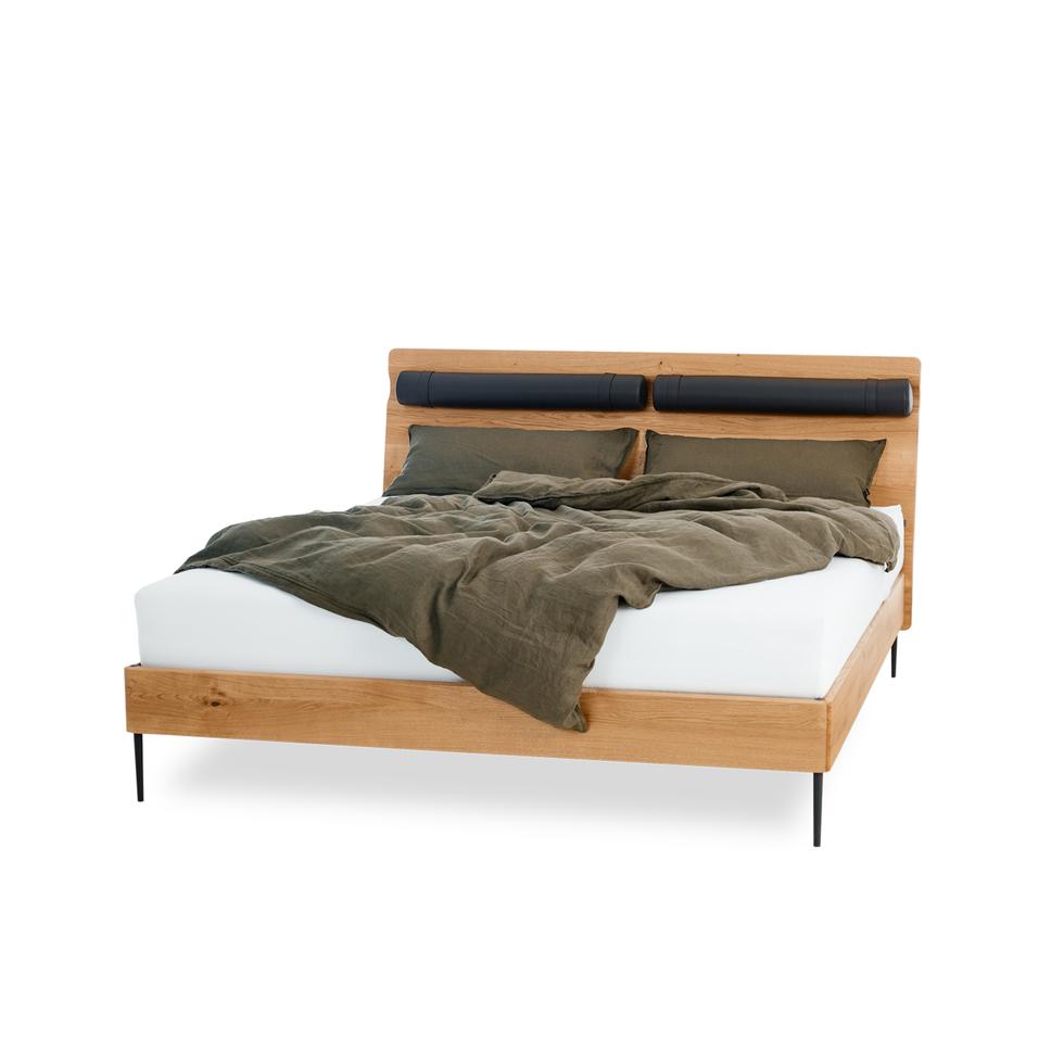 Rodam Nesuto Bed