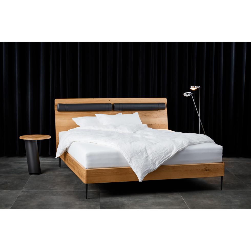 Rodam Nesuto Bed