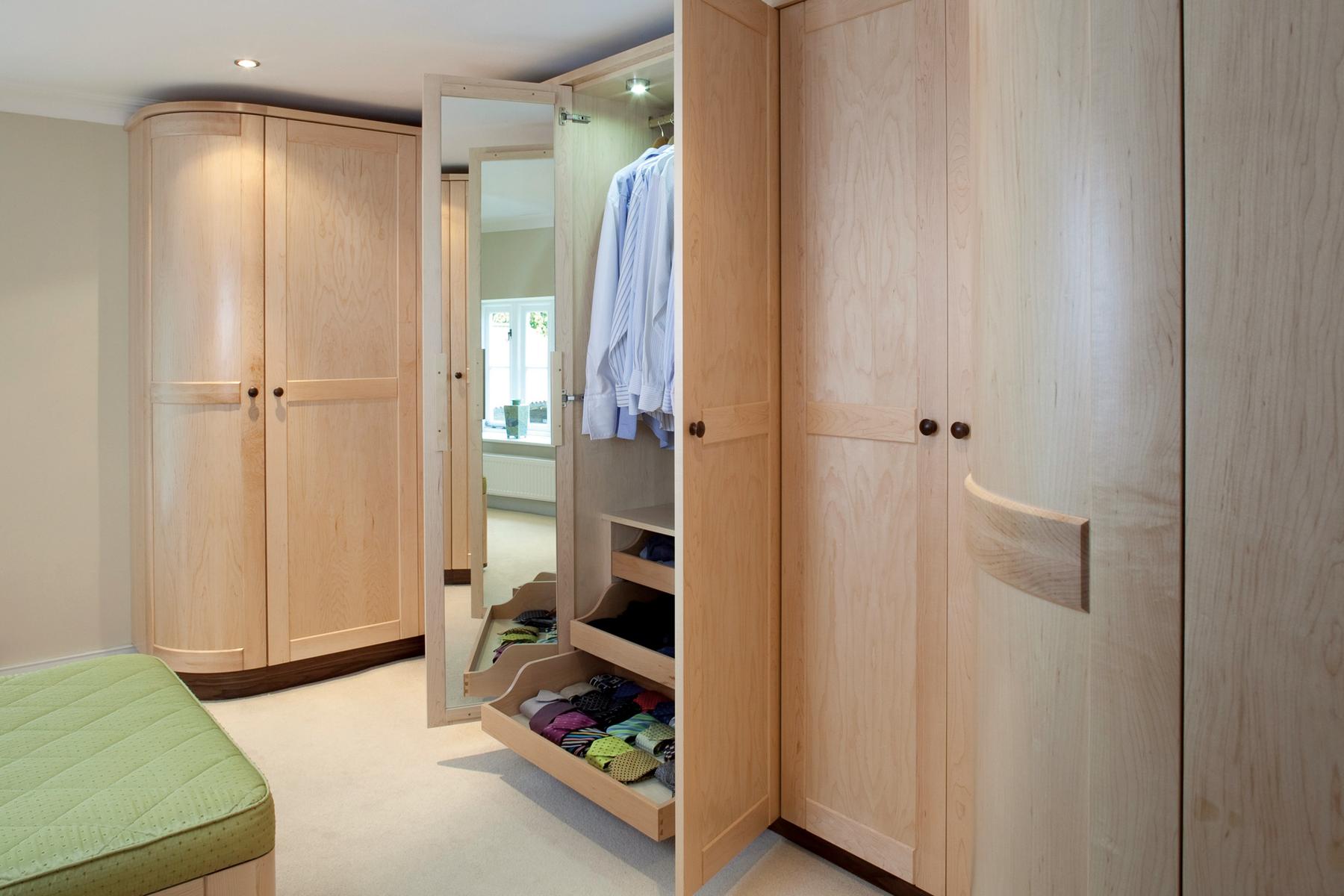 Bespoke solutions for bedroom storage