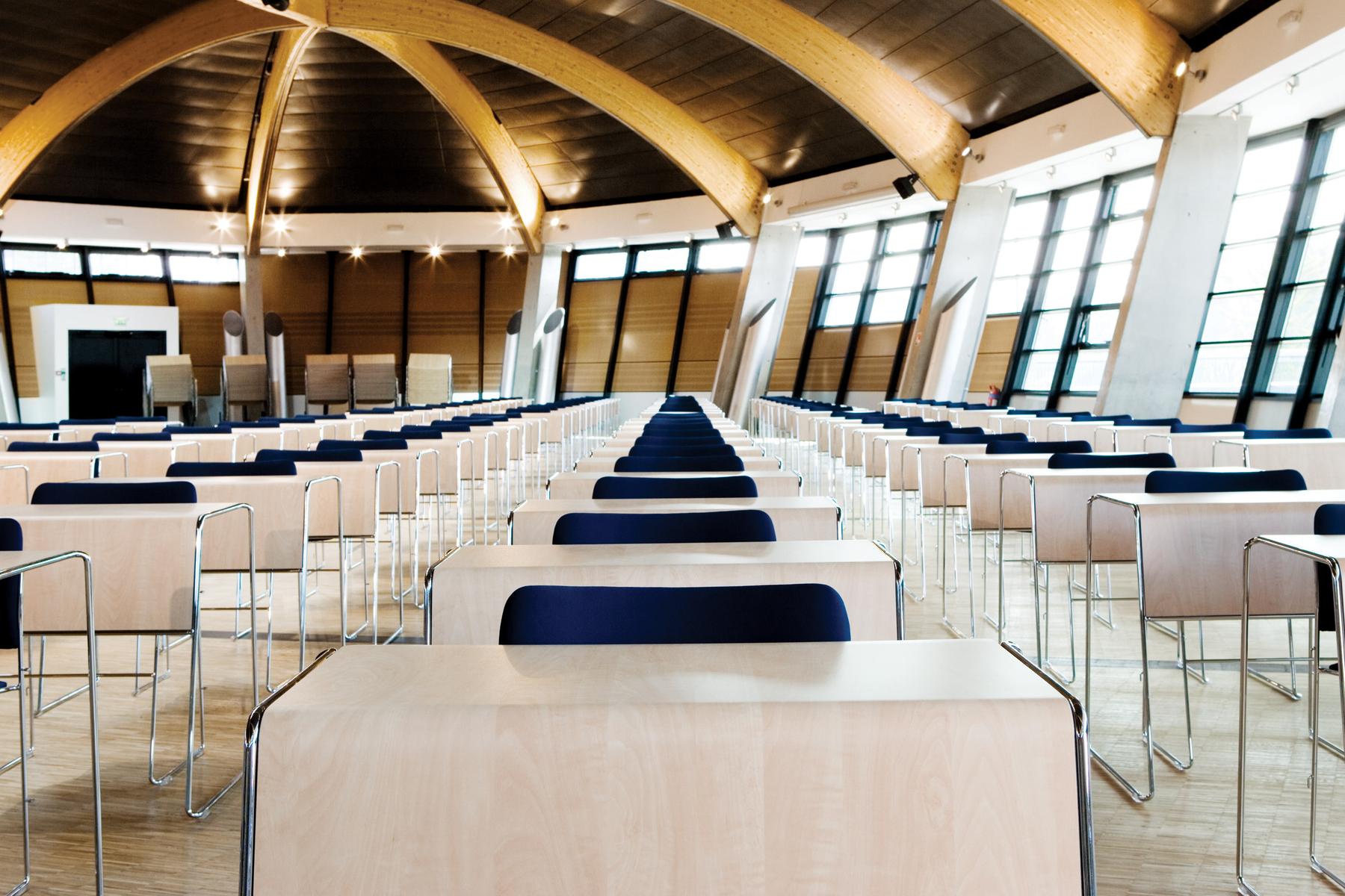 Howe Tutor desks and chairs